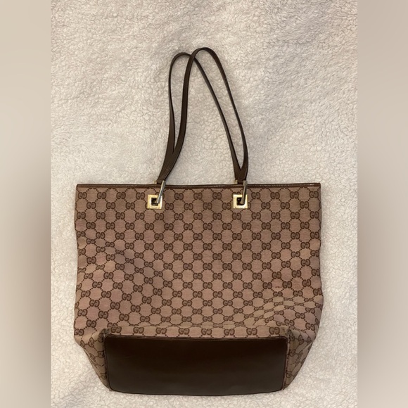GUCCI Monogram Tote - Picture 13 of 13